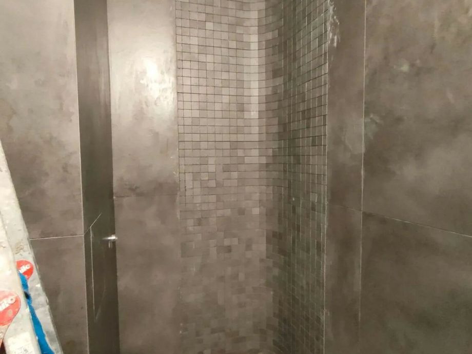 Укладка керамогранита в Санузле на 13 линии В.О. 7