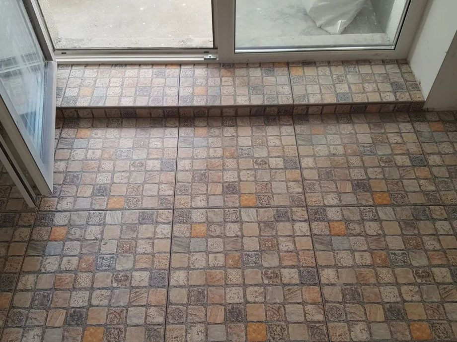 Портфолио Укладки керамогранита на пол на ул. Русановская  1