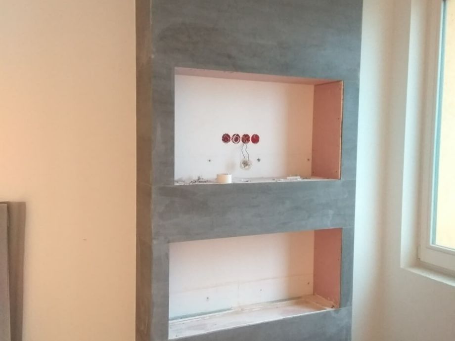 Облицовка камина крупноформатным керамогранитом 18 линя В.О.